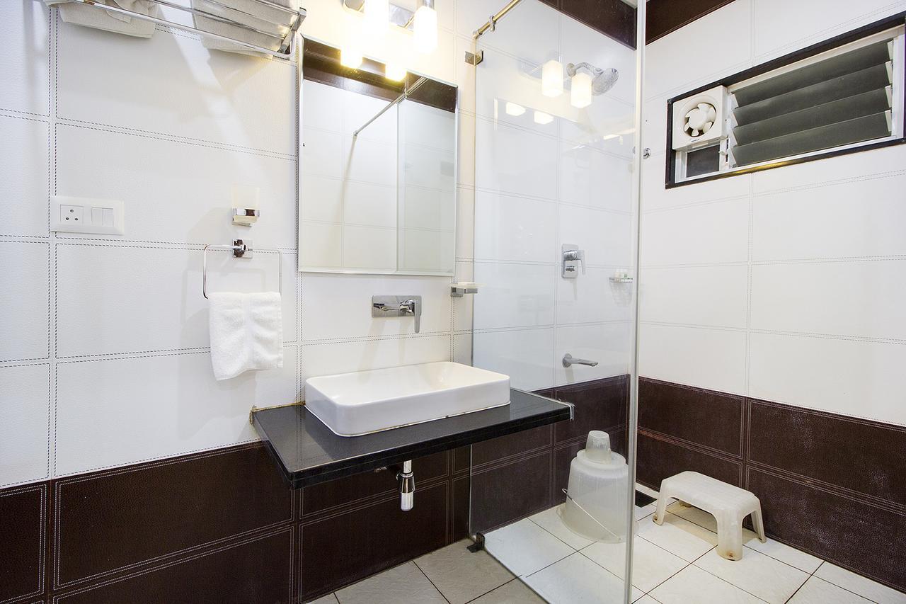 โลก สาคร Hotel ไมซอร์ ภายนอก รูปภาพ