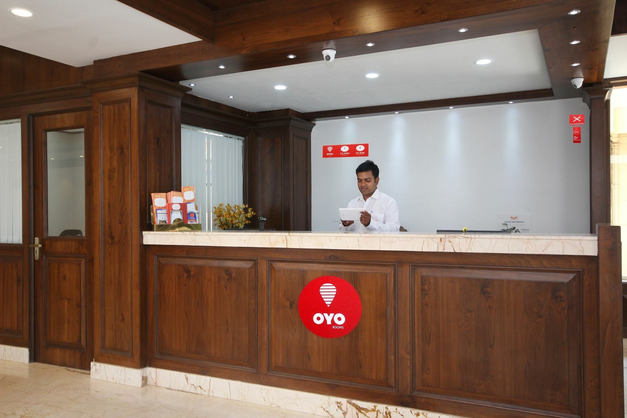 โลก สาคร Hotel ไมซอร์ ภายนอก รูปภาพ